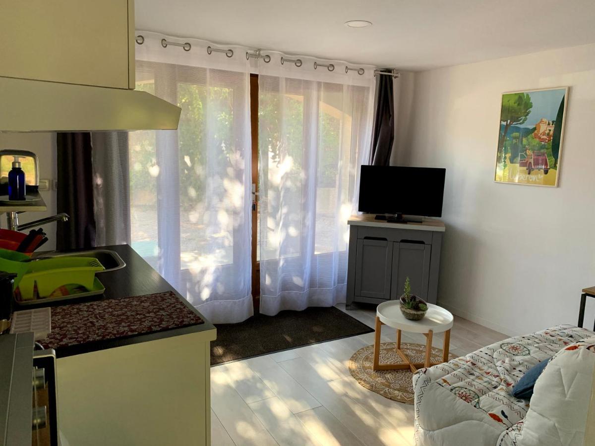 L'Ocabee Villa La Tour-d'Aigues Bagian luar foto