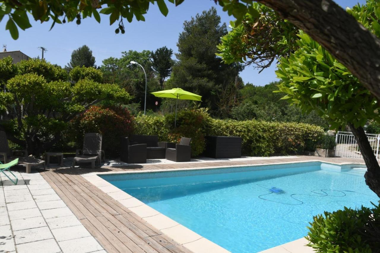 L'Ocabee Villa La Tour-d'Aigues Bagian luar foto