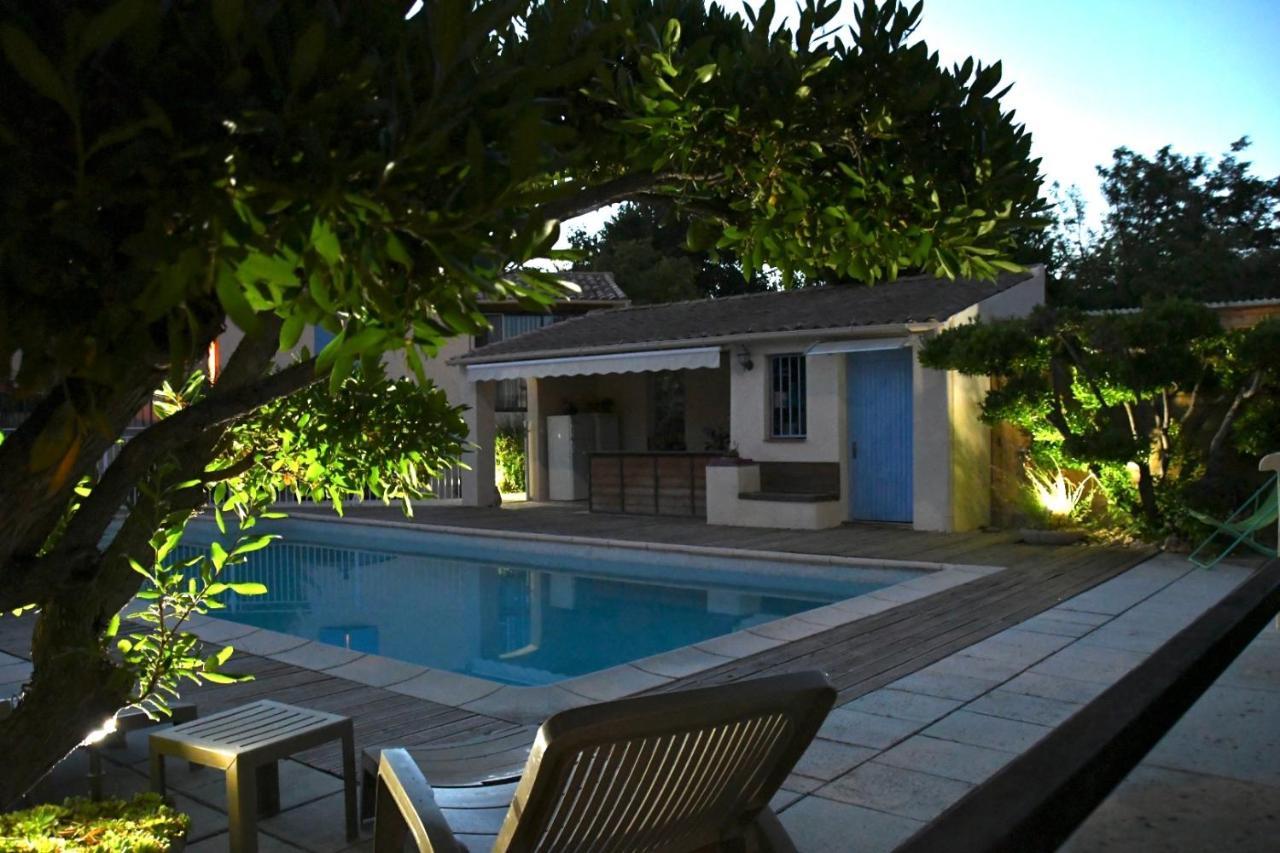 L'Ocabee Villa La Tour-d'Aigues Bagian luar foto